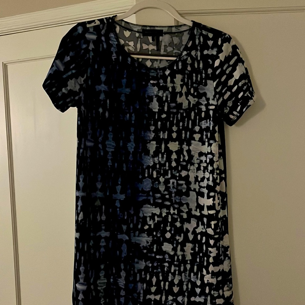 Blue silk Donna Karan cap sleeve dress. Perfect condition